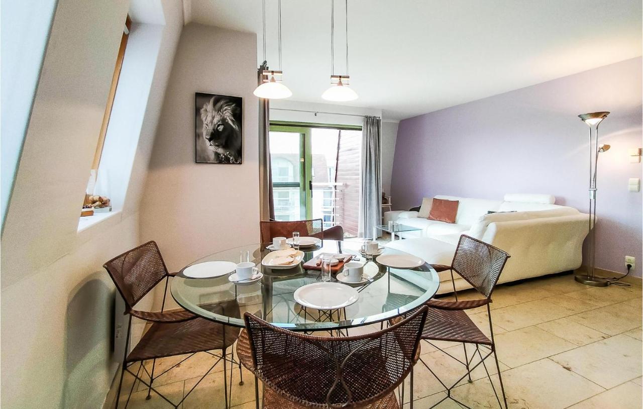 Nice Apartment In Bredene With Kitchen Exteriér fotografie